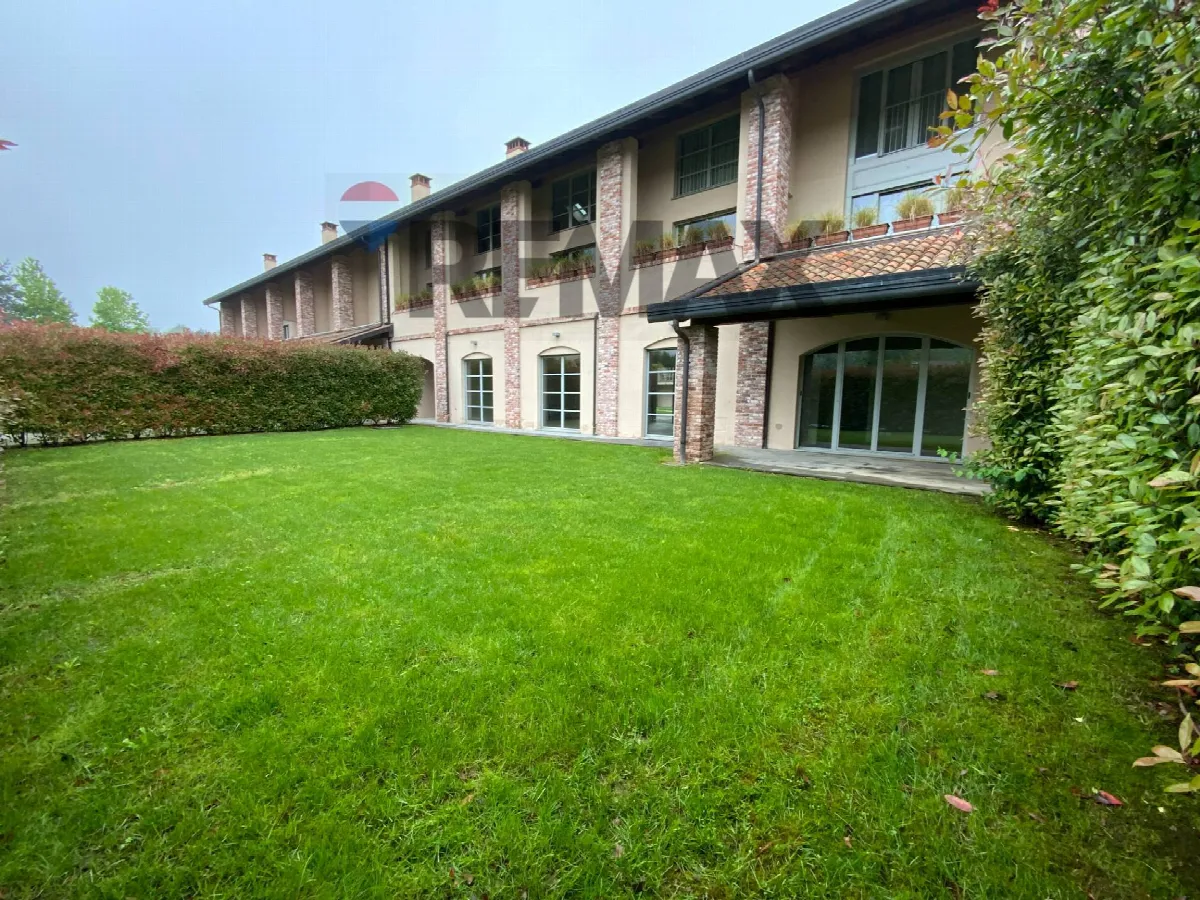 Appartamento in vendita a Bogogno - foto 1