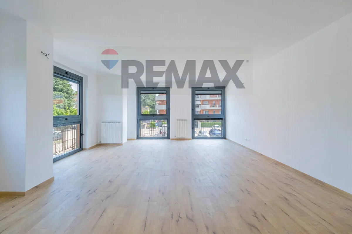 Appartamento in vendita a Gallarate, Sciarè - foto 2