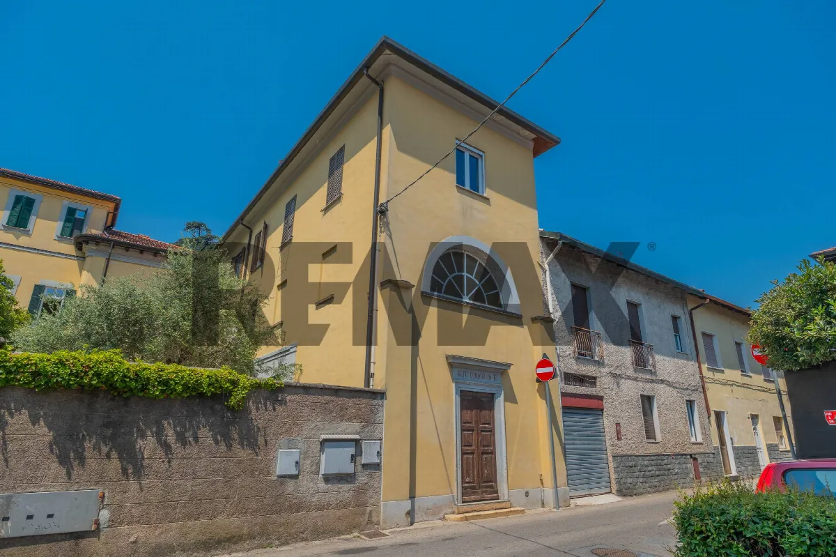 Appartamento in vendita a Cassano Magnago, Sant'Anna - foto 2