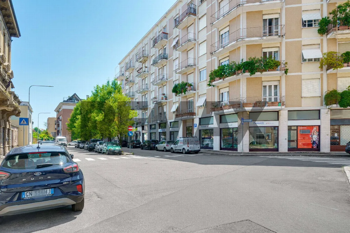 Appartamento in vendita a Busto Arsizio, Stazione F.s - foto 2