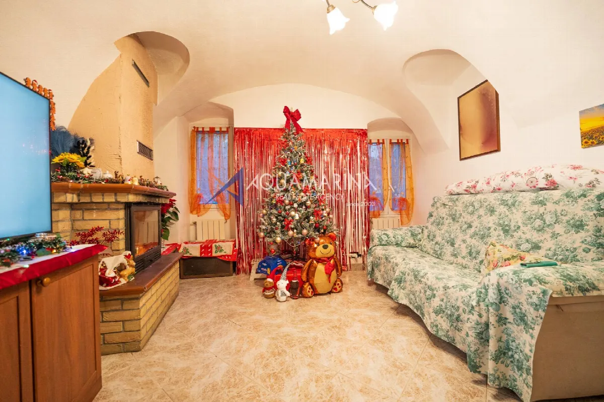 Appartamento in vendita a Bordighera, Borghetto San Nicolò - foto 1