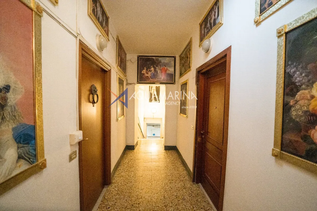 Appartamento in vendita a Imperia, Porto Maurizio centro - foto 7