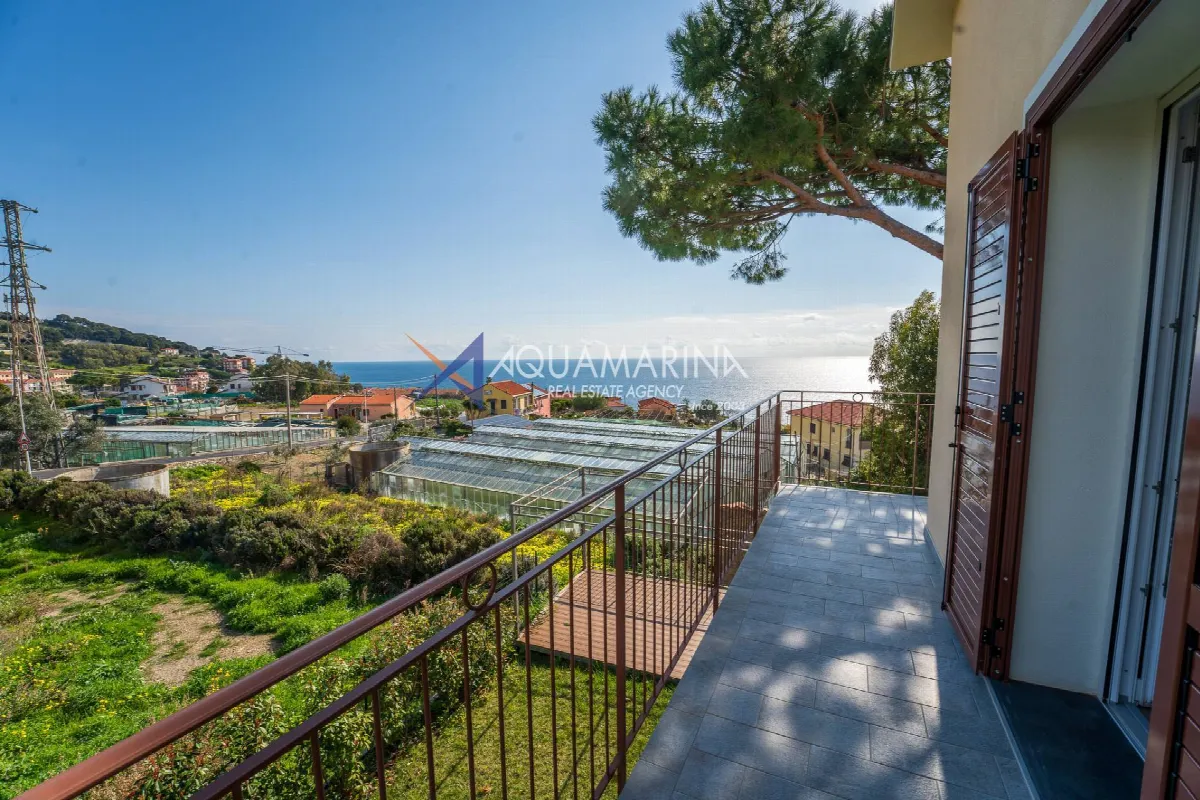 Appartamento in vendita a Cipressa - foto 1