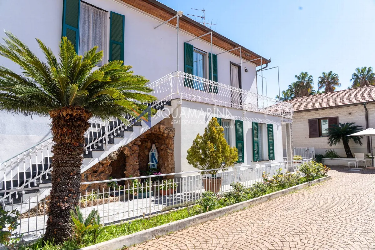 Appartamento in vendita a Taggia, Arma di Taggia - foto 1