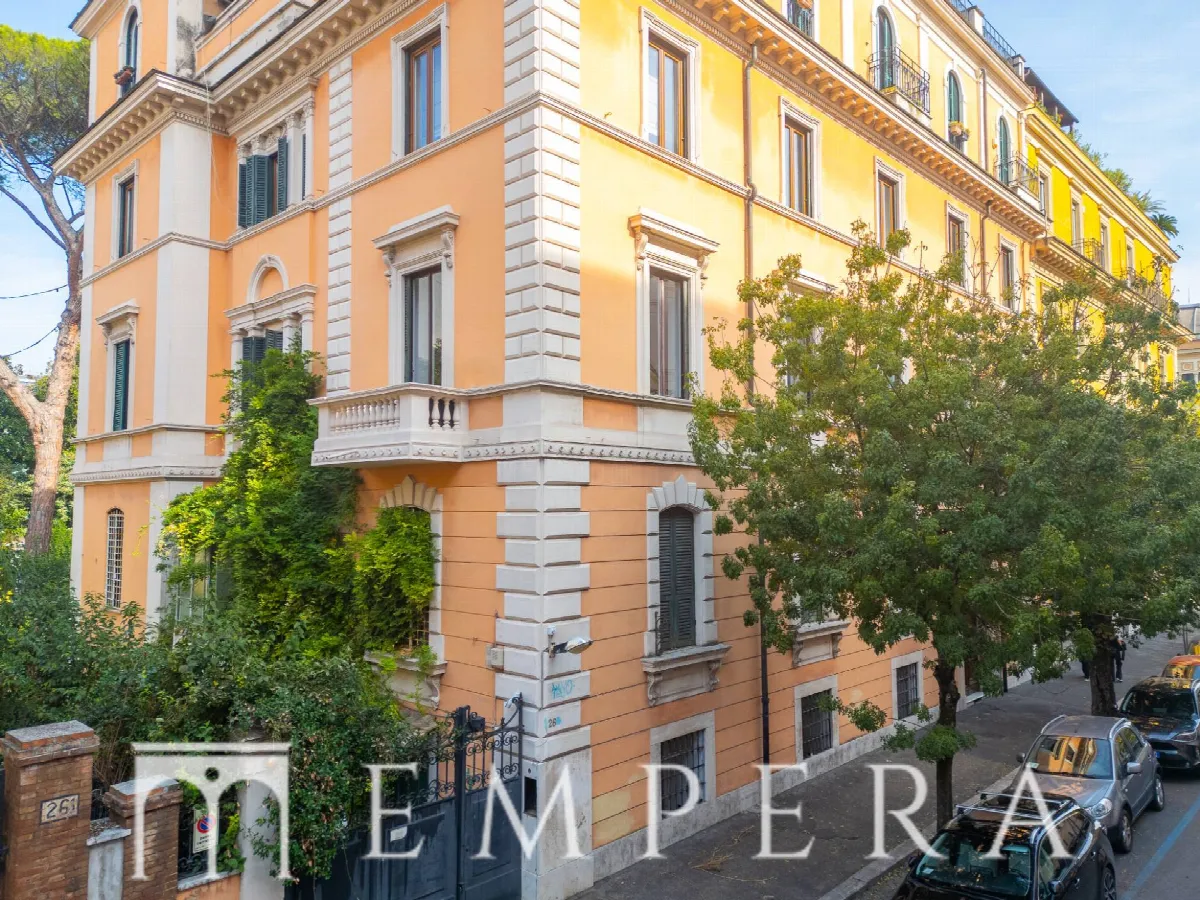 Appartamento in vendita a Roma, Prati - foto 2