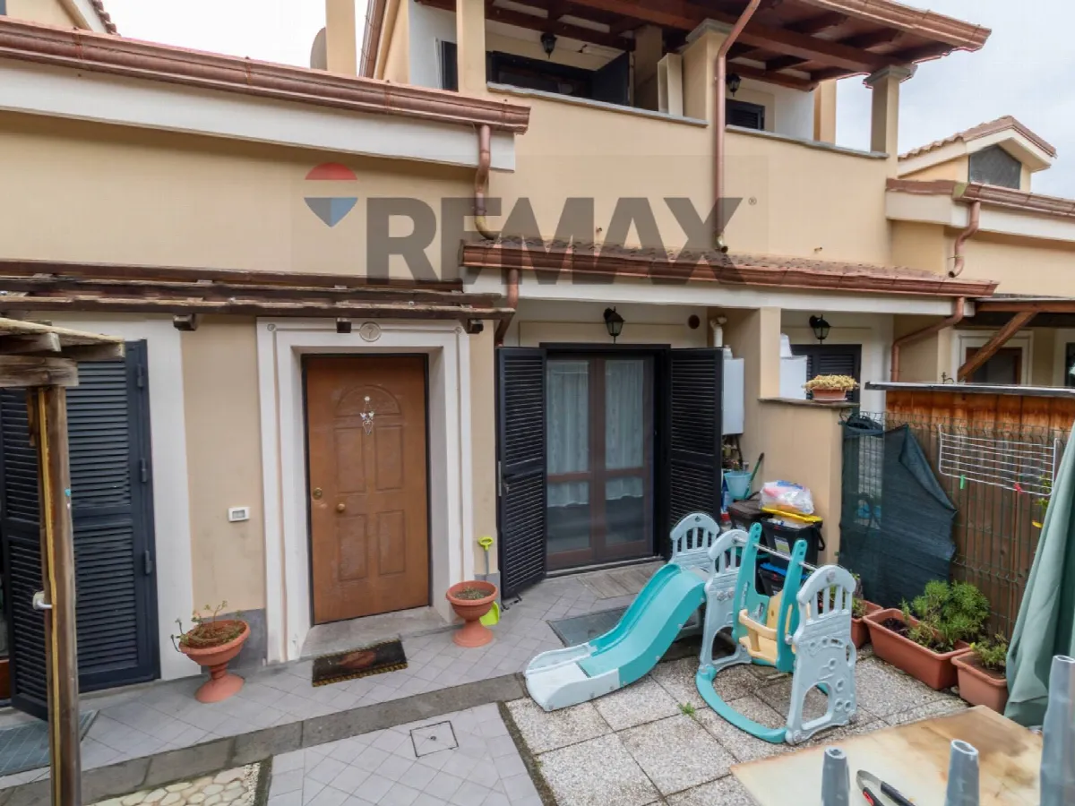 Appartamento in vendita a Frascati, Vermicino - foto 1