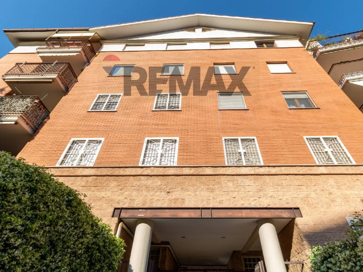 Appartamento in vendita a Roma, EUR - foto 1