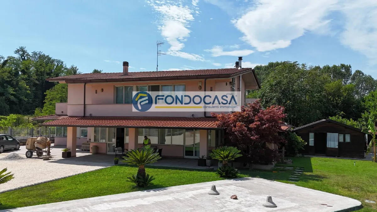 Appartamento in vendita a Desenzano del Garda, Rivoltella del Garda - foto 1
