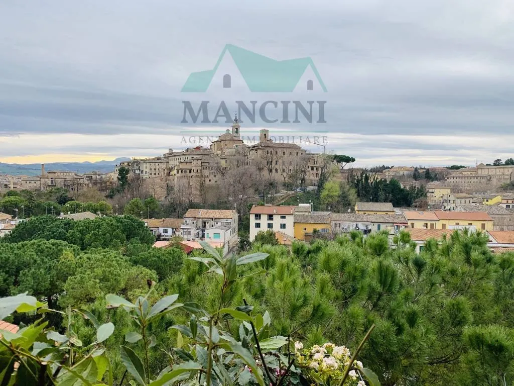 Appartamento in vendita a Jesi, San Giuseppe - foto 1