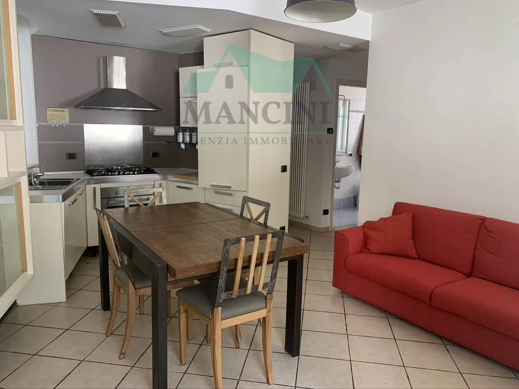 Appartamento in vendita a Jesi, centro zona alta - foto 1