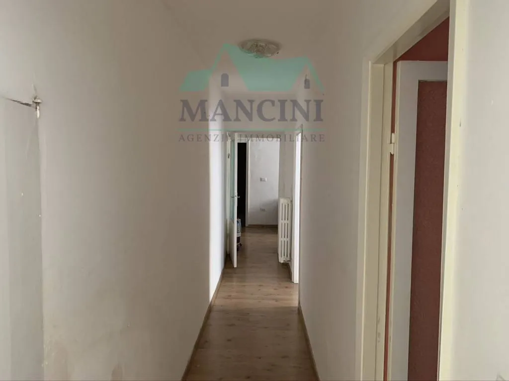 Appartamento in vendita a Jesi, centro zona alta - foto 5