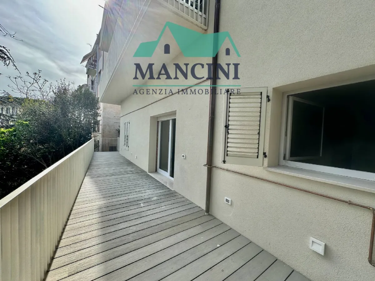 Appartamento in vendita a Jesi, centro zona alta - foto 10