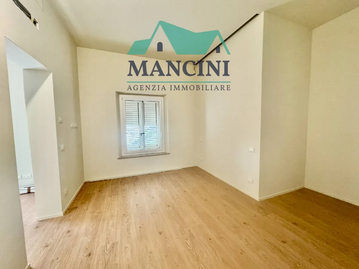 Appartamento in vendita a Jesi, centro zona alta - foto 7