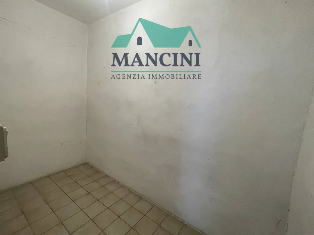 Appartamento in vendita a Jesi, centro zona alta - foto 10