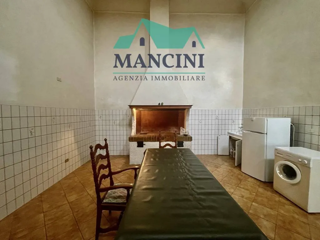 Appartamento in vendita a Jesi, centro zona alta - foto 4