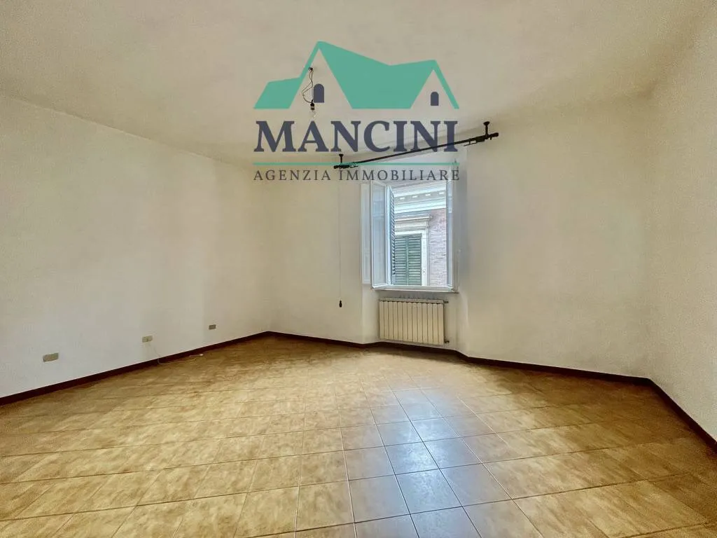 Appartamento in vendita a Jesi, centro zona alta - foto 8