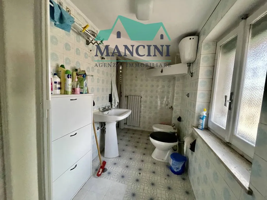 Appartamento in vendita a Jesi, Centro storico - foto 5