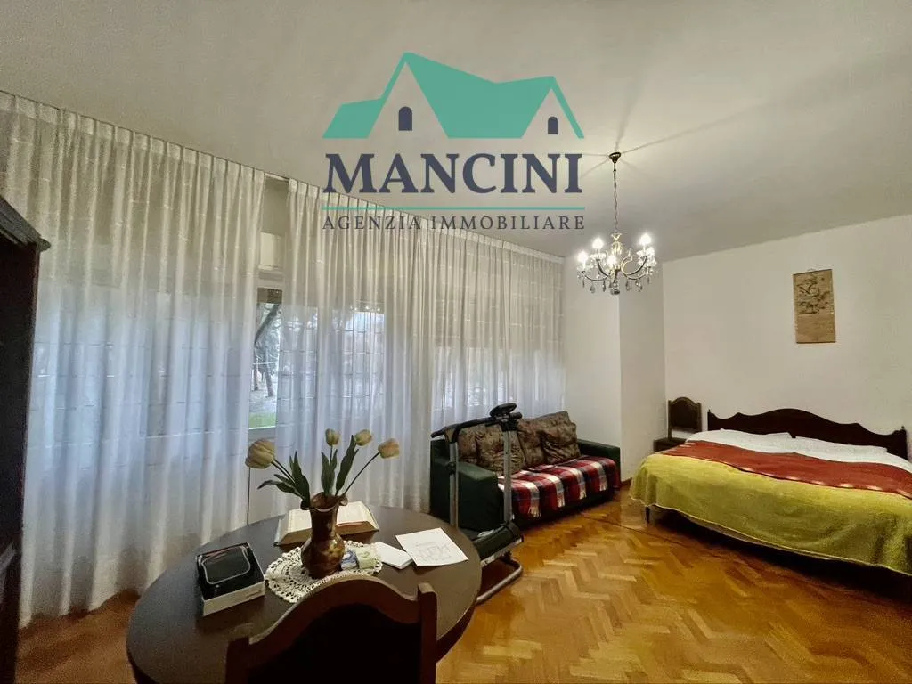 Appartamento in vendita a Jesi, Giardini - foto 3