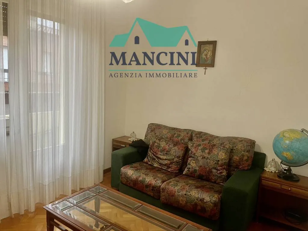 Appartamento in vendita a Jesi, Giardini - foto 7