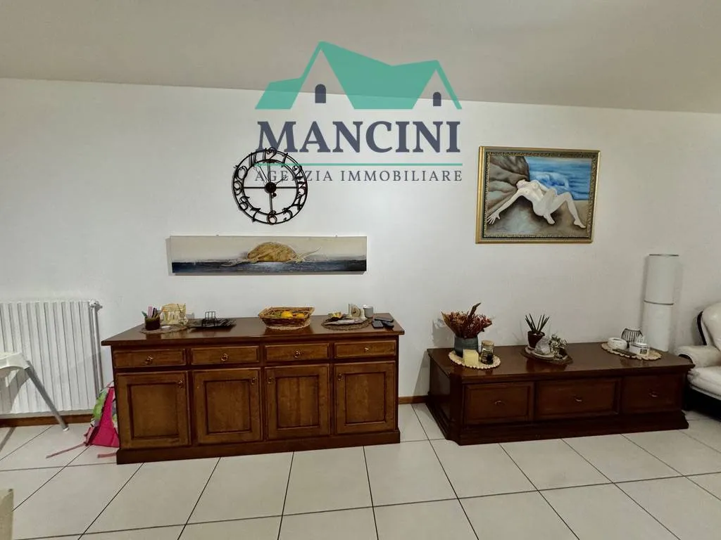 Appartamento in vendita a Monte Roberto - foto 8