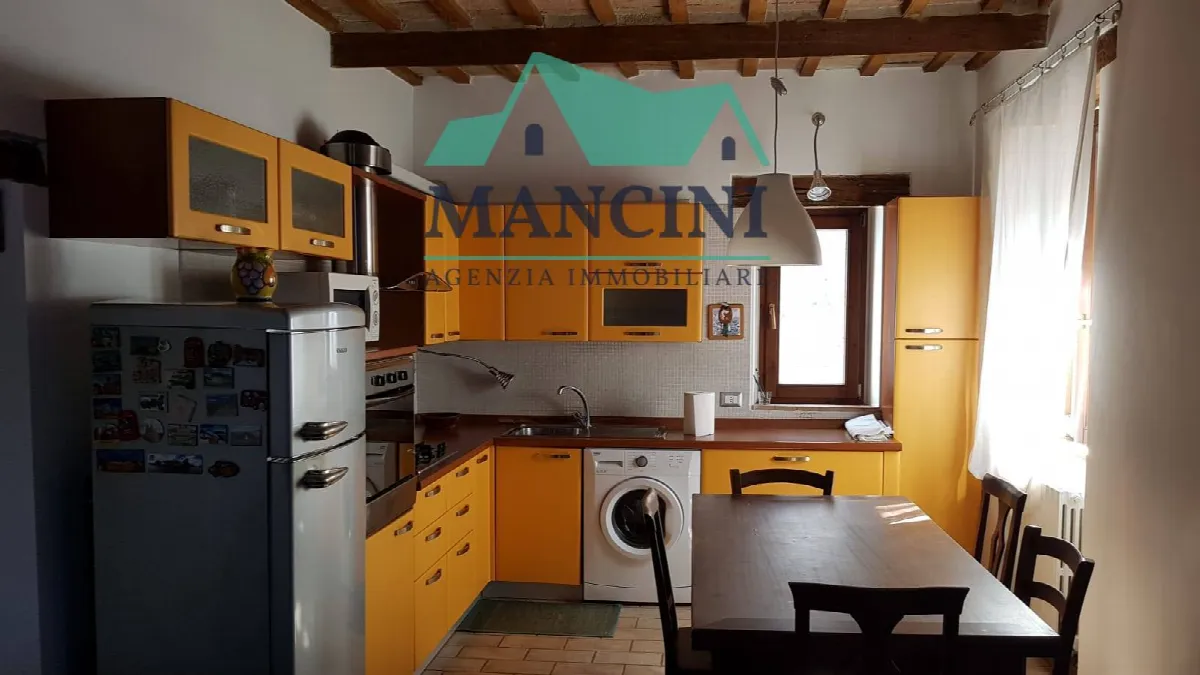 Appartamento in vendita a Jesi, Centro storico - foto 1