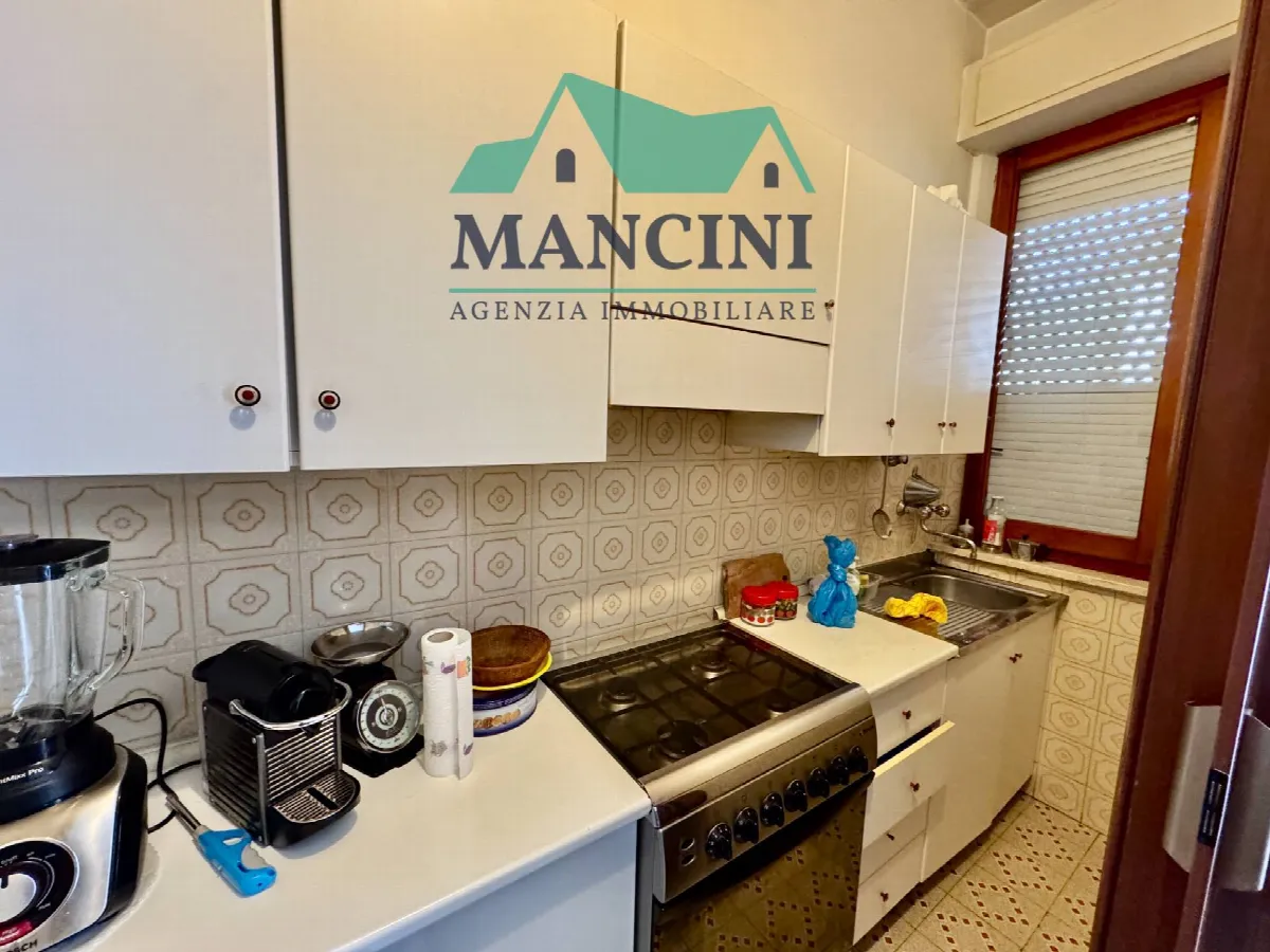 Appartamento in vendita a Jesi, Palazzetto Sport - foto 5
