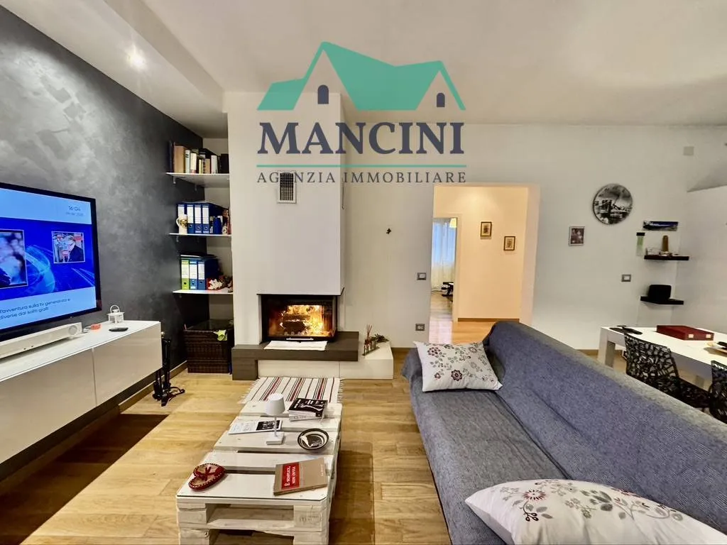 Appartamento in vendita a Jesi, centro zona alta - foto 5