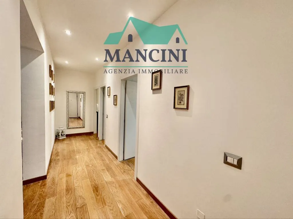 Appartamento in vendita a Jesi, centro zona alta - foto 6