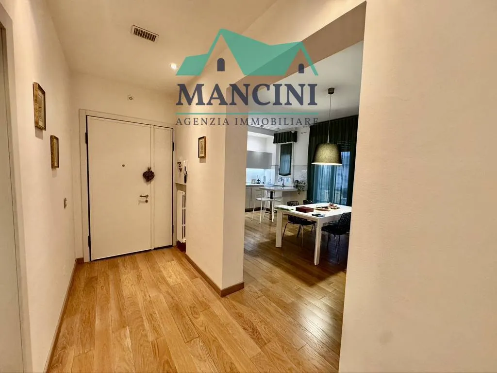 Appartamento in vendita a Jesi, centro zona alta - foto 9