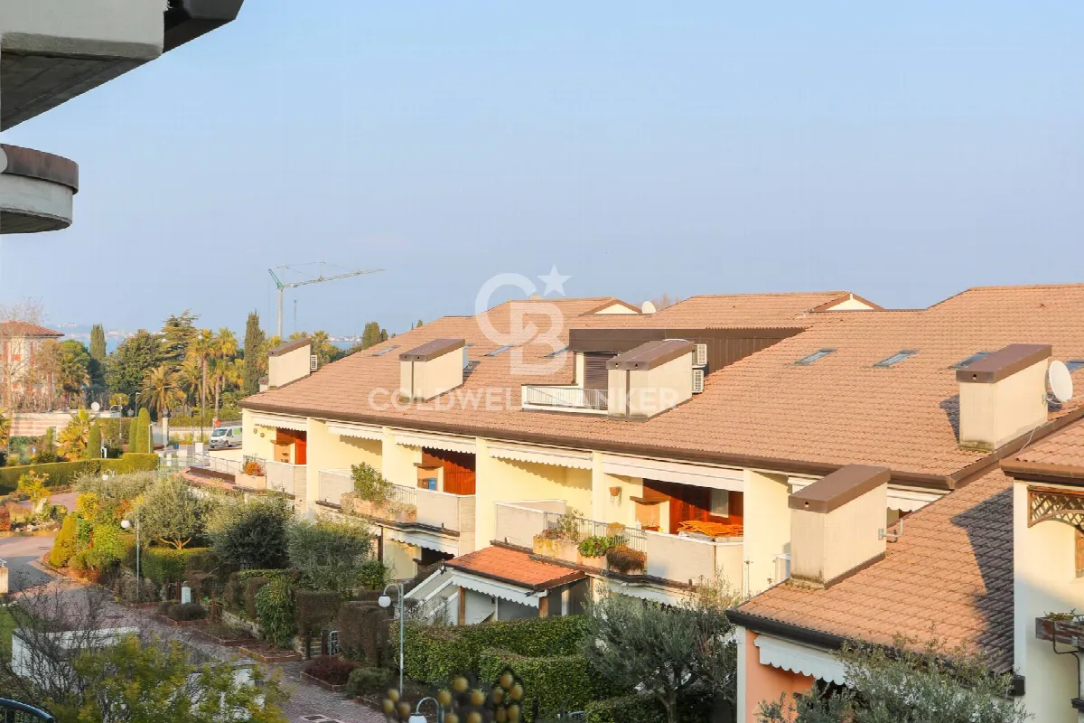 Appartamento in vendita a Desenzano del Garda, Rivoltella del Garda - foto 4