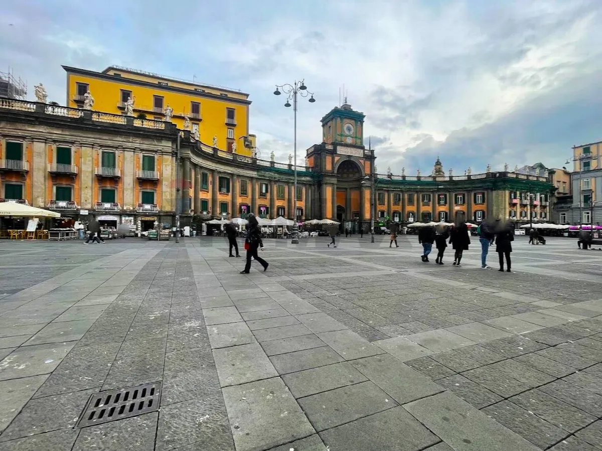 Appartamento in vendita a Napoli, Avvocata - foto 1