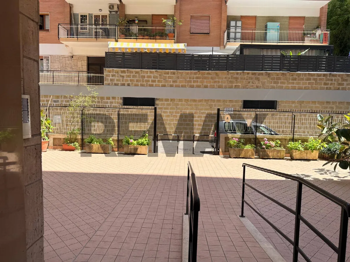 Appartamento in vendita a Napoli, Arenella - foto 1