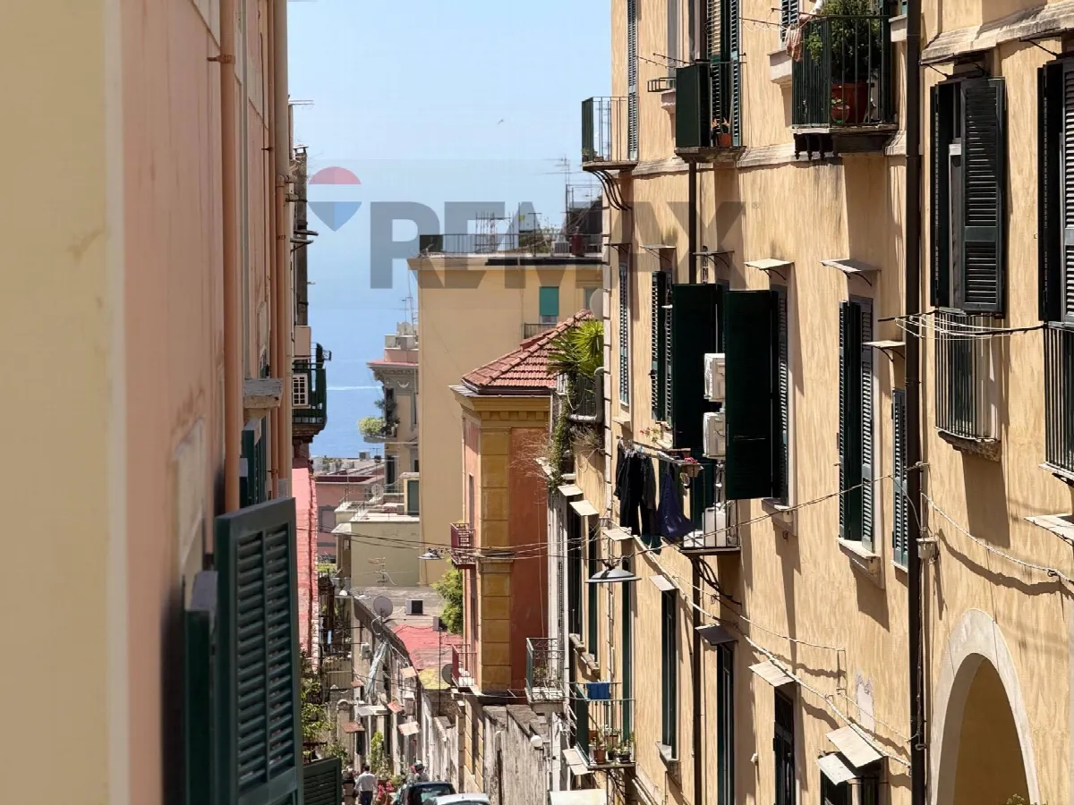 Appartamento in vendita a Napoli, Vomero - foto 1