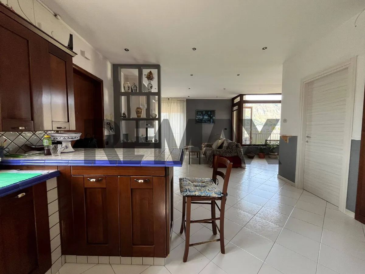Appartamento in vendita a Napoli, Soccavo - foto 1