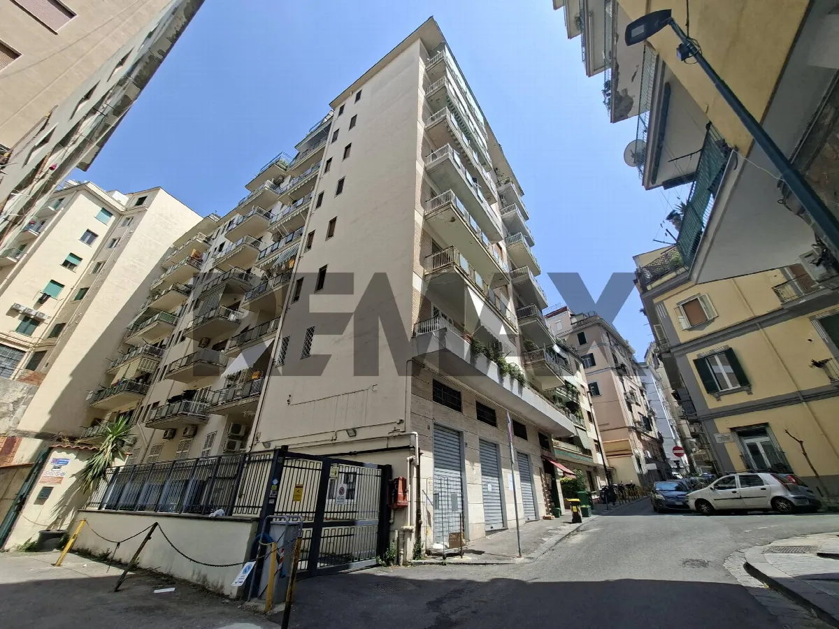 Appartamento in vendita a Napoli, Vomero - foto 2