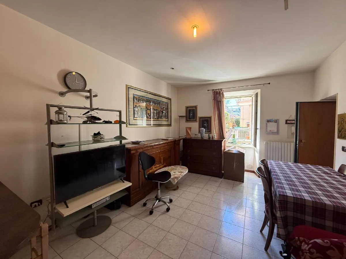 Appartamento in vendita a Ascoli Piceno, Borgo Solestà - foto 1