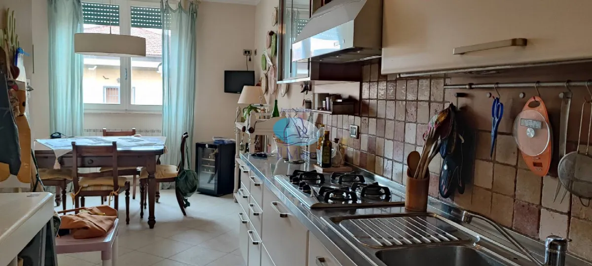 Appartamento in vendita a Viareggio, Centro - foto 5