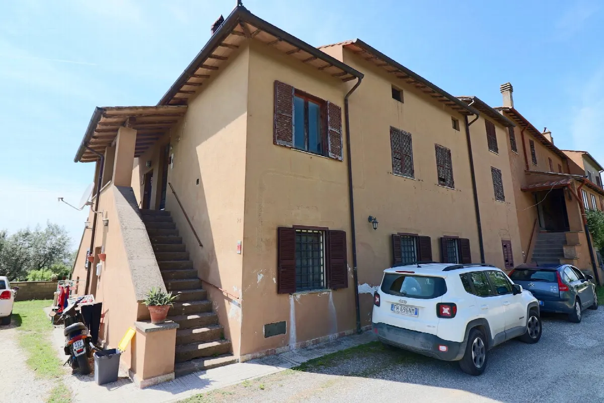 Appartamento indipendente in vendita a Vetralla, Tre Croci - foto 1