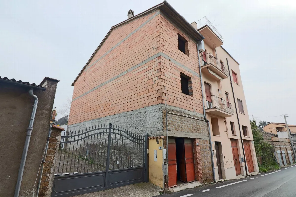 Appartamento indipendente in vendita a Vetralla - foto 3