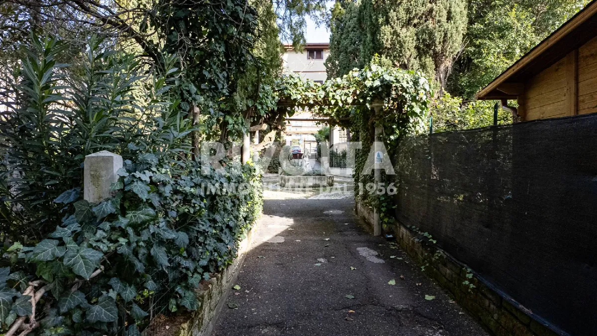 Attico e superattico in vendita a Roma, Axa - foto 7