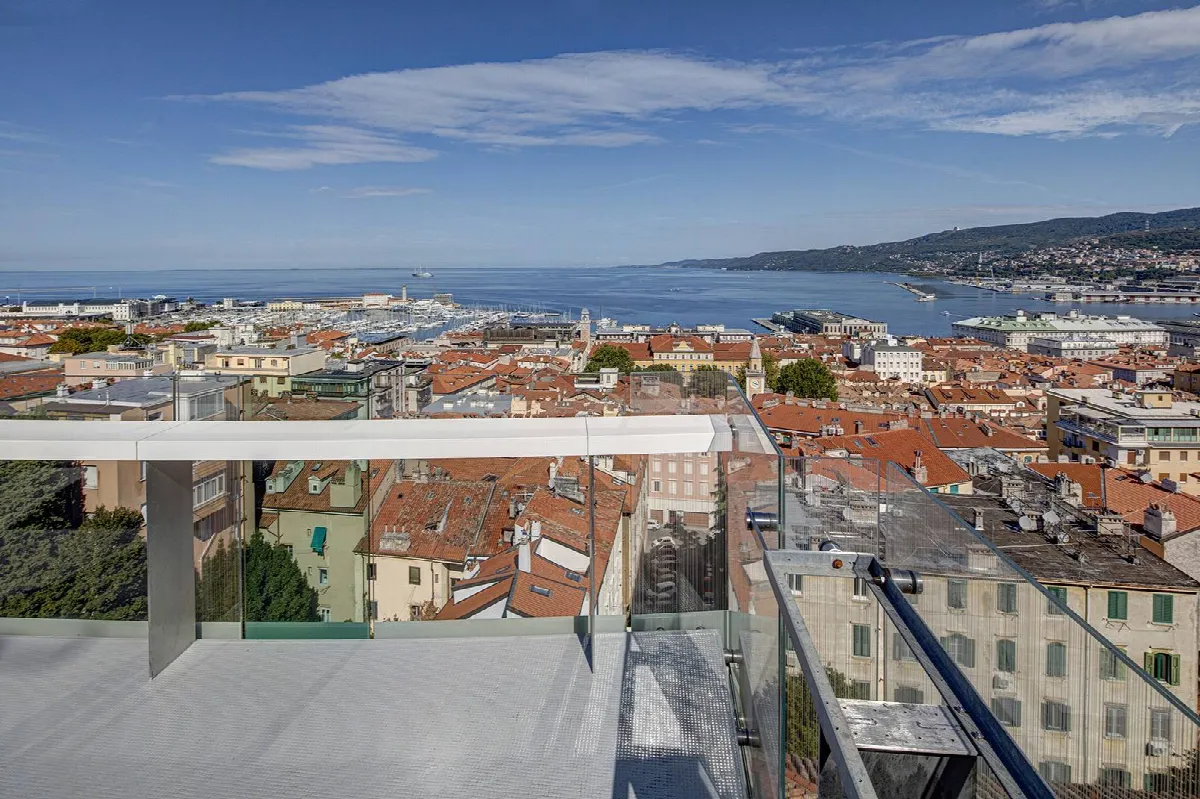 Attico/Mansarda in vendita a Trieste, Centro storico - foto 2