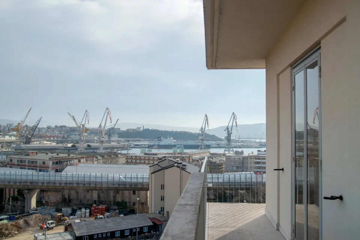 Appartamento in vendita a Trieste, Campi Elisi - foto 2
