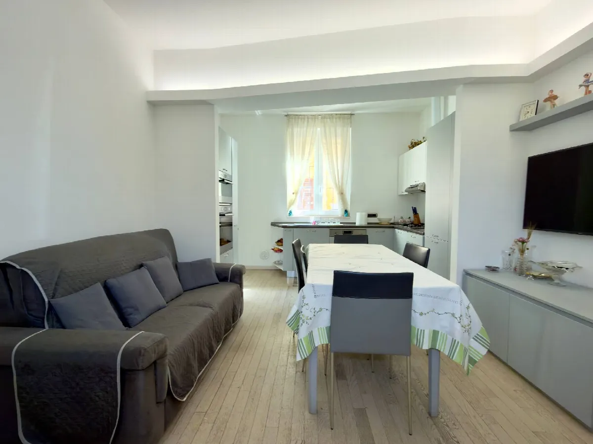 Appartamento in vendita a Seveso, Baruccana - foto 2