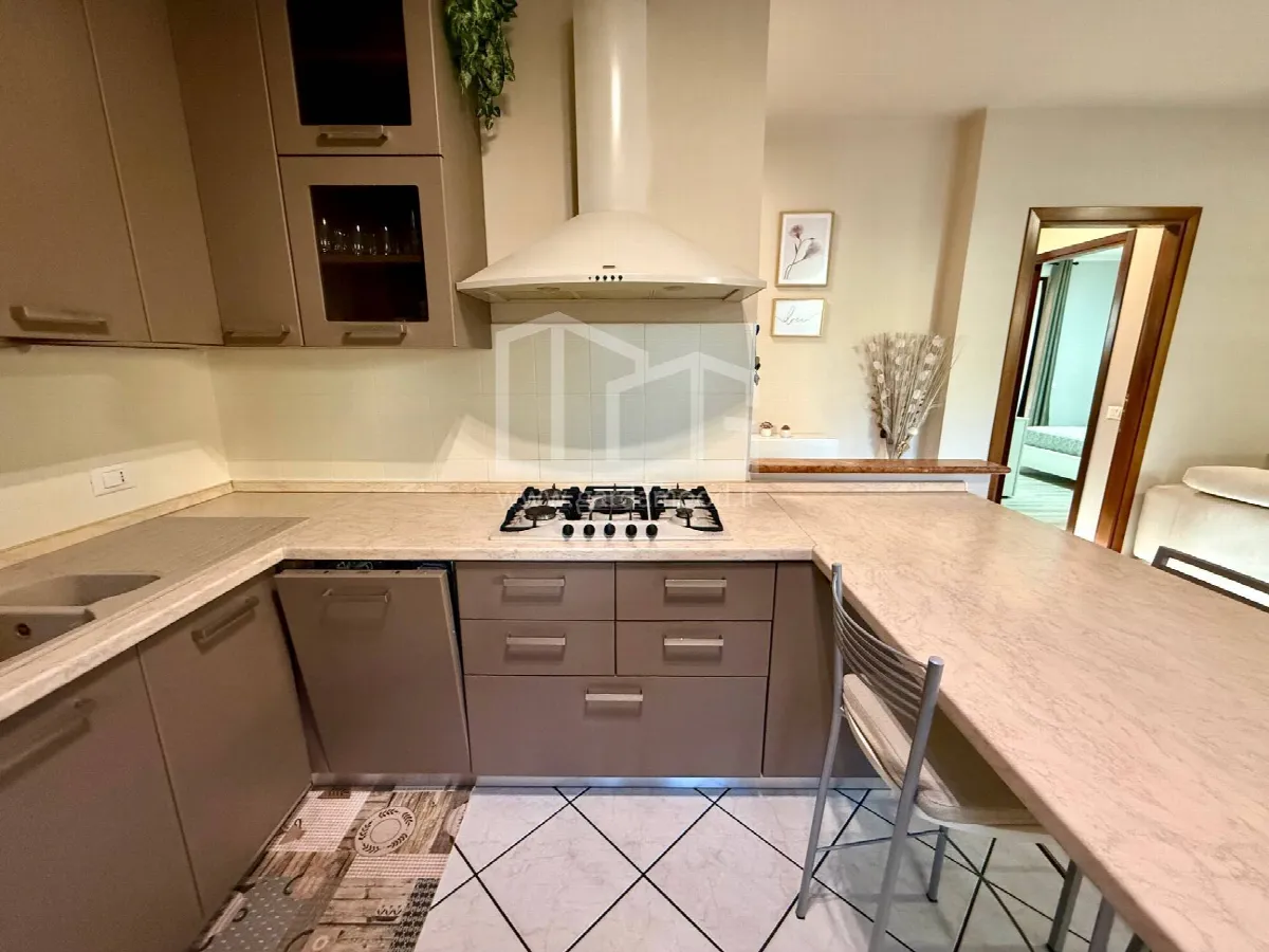 Appartamento in vendita a Desenzano del Garda, San Martino della Battaglia - foto 6