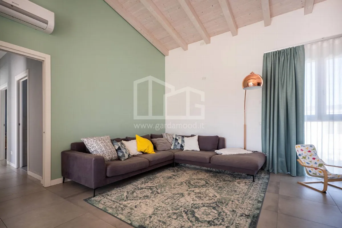Appartamento in vendita a Peschiera del Garda, San Benedetto di Lugana - foto 2