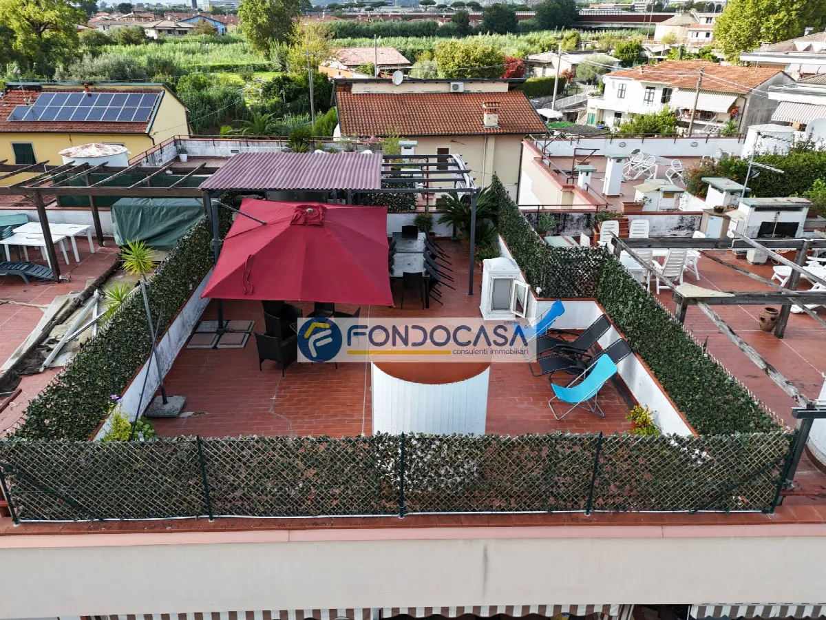 Appartamento in vendita a Massa, Marina di Massa - foto 10