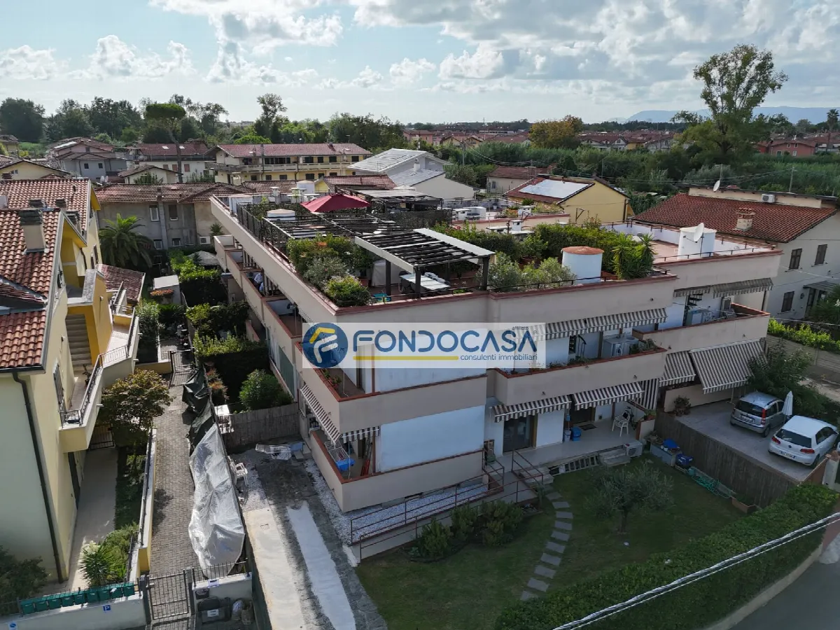 Appartamento in vendita a Massa, Marina di Massa - foto 3