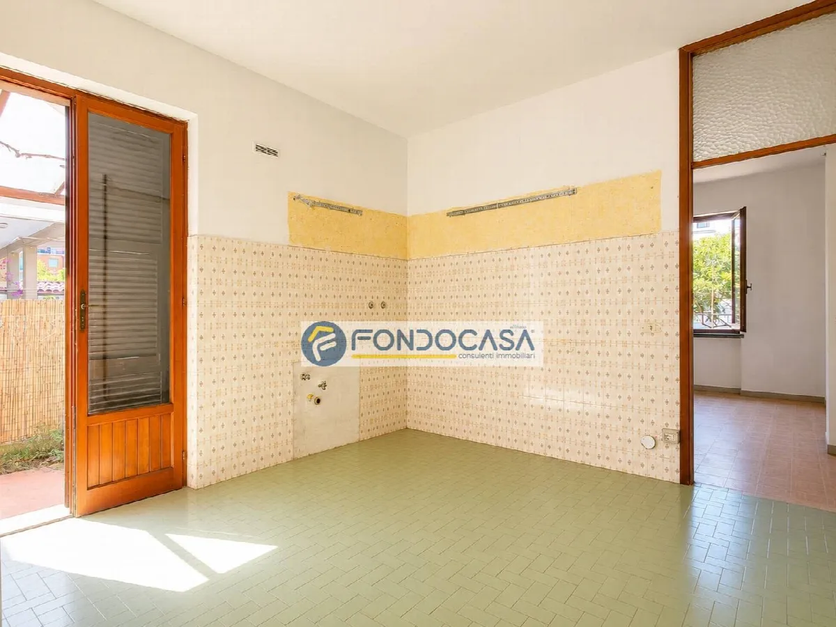 Appartamento in vendita a Massa, Marina di Massa - foto 1