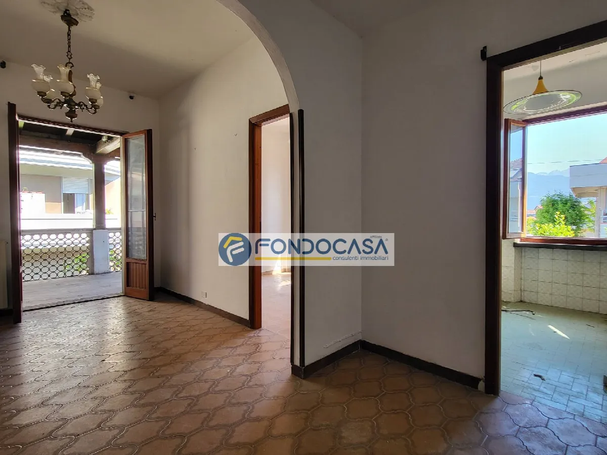 Appartamento in vendita a Massa, Marina di Massa - foto 8