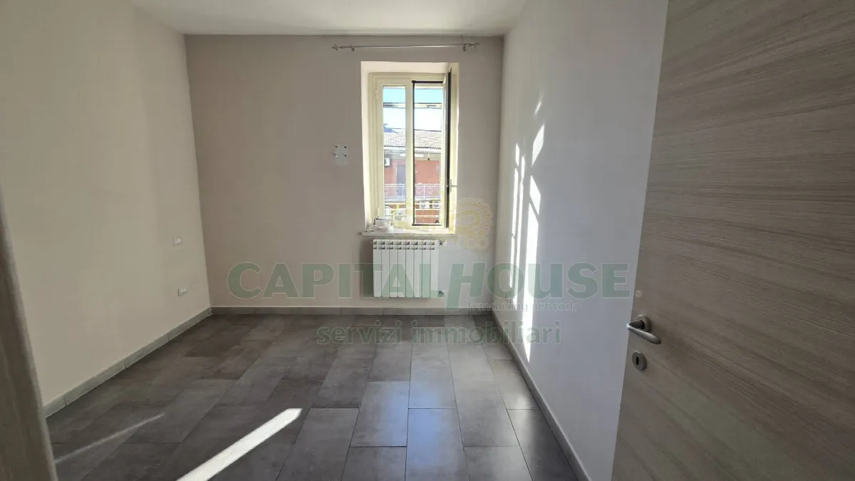 Appartamento in vendita a San Nicola la Strada - foto 7